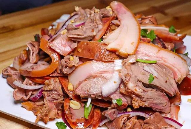 西陽豬頭肉與家禽美食的獨特魅力