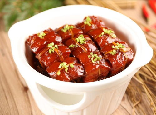 紅燒肉用冰糖還是砂糖？選錯糖色難紅亮，難怪肉不香還不入味